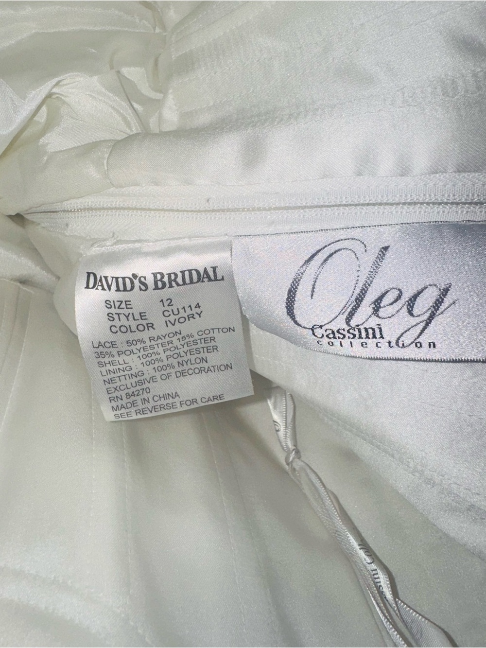 Oleg cassini wedding drees - Picture 7 of 7